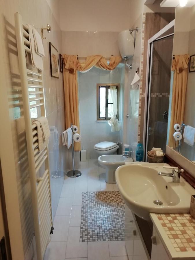 Le Pinelle Bed & Breakfast Terni Exterior photo