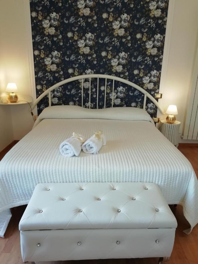 Le Pinelle Bed & Breakfast Terni Exterior photo